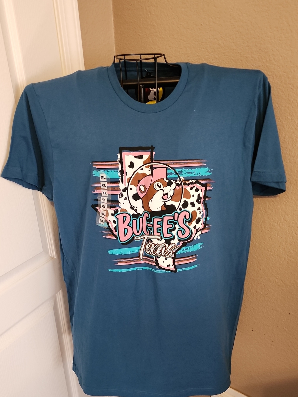 Buc-ee's Texas Blue Graphic Tee - Short Sleeve